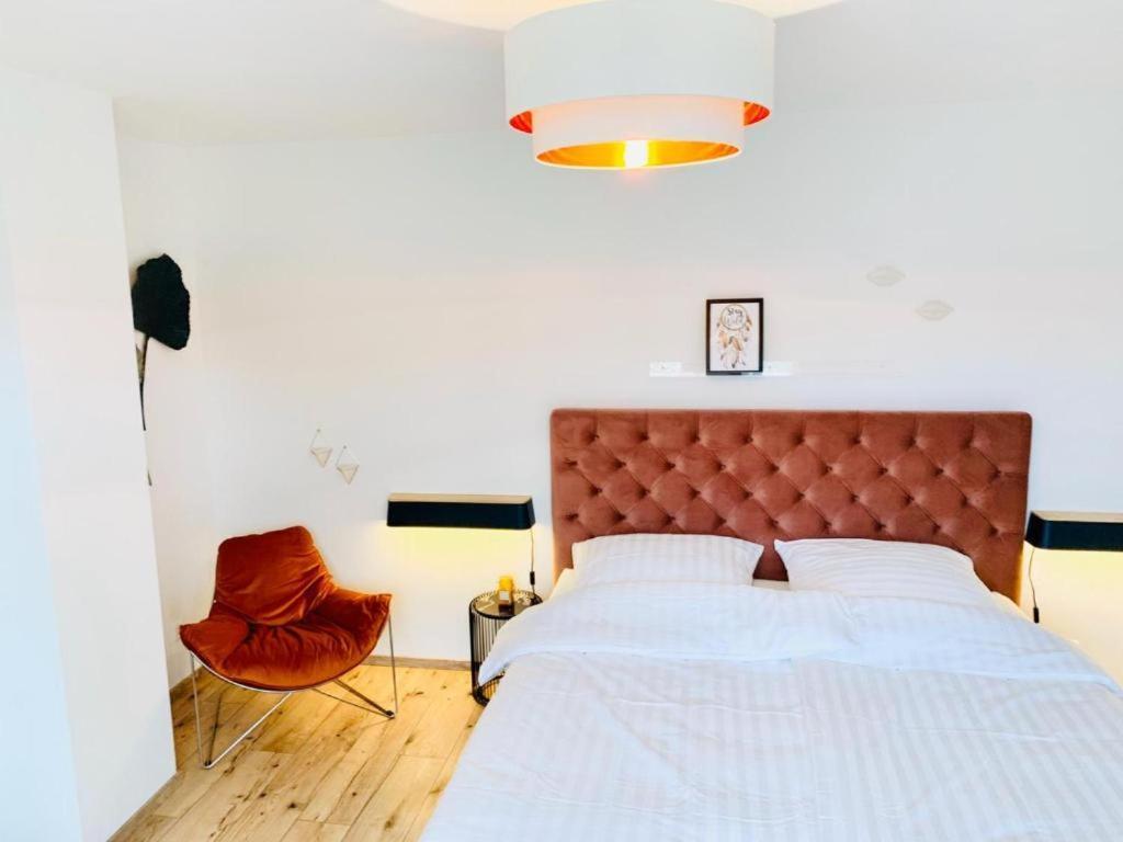 Lessinghaus Aparthotel Pforzheim Buitenkant foto
